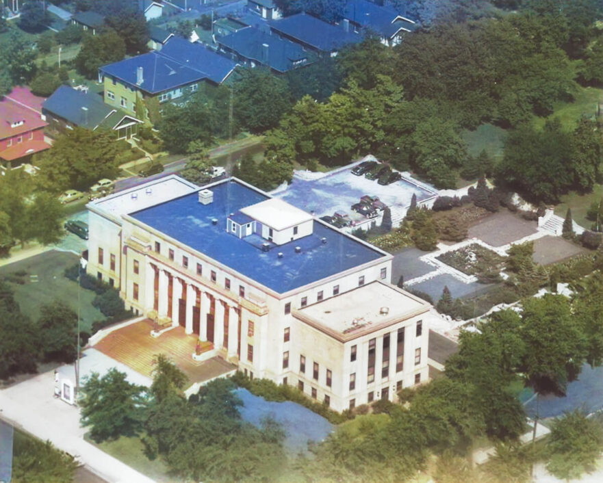 18C Aerial view of City Hall. (Colorized 2022)