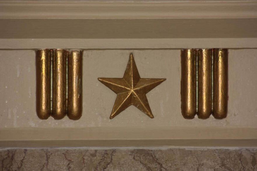 7 Close up of lobby ceiling molding detail.